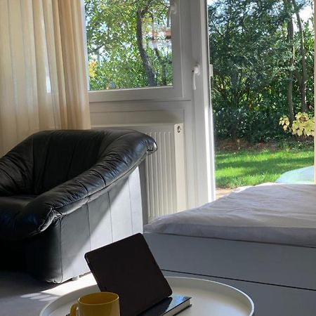 60Qm Zweizimmerwohnung Im Raum Stuttgart Oberriexingen Exterior photo
